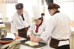 三个月的西点班有用吗？短期班好还是长期班好？