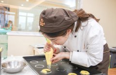 初高中生学西点烘焙技术怎么选学校